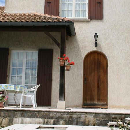 1 Bedroom House 20Min Walk To Centre In Tournus Bagian luar foto