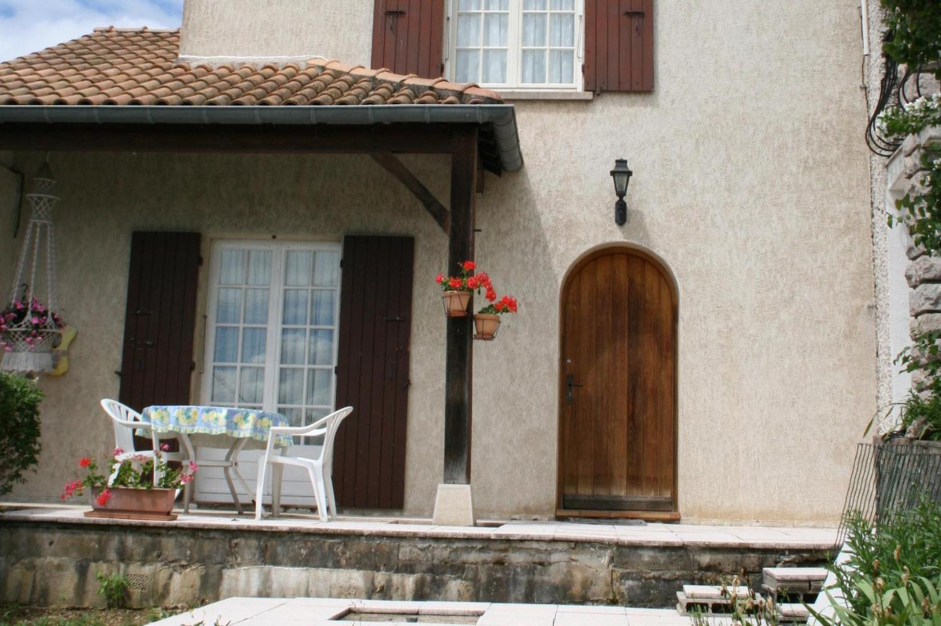 1 Bedroom House 20Min Walk To Centre In Tournus Bagian luar foto